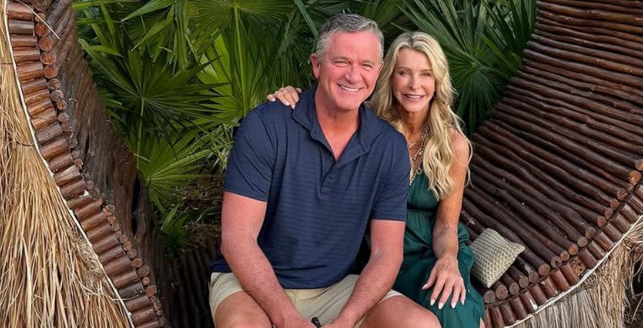 ‘Golden Bachelorette’ Joan Vassos Breaks Silence About Chock Split Rumors