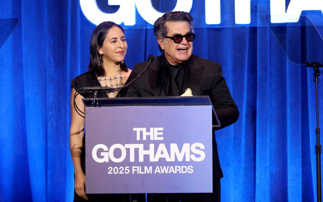 Filmmaker Jafar Panahi is sentenced again in Iran as Hollywood’s awards season starts