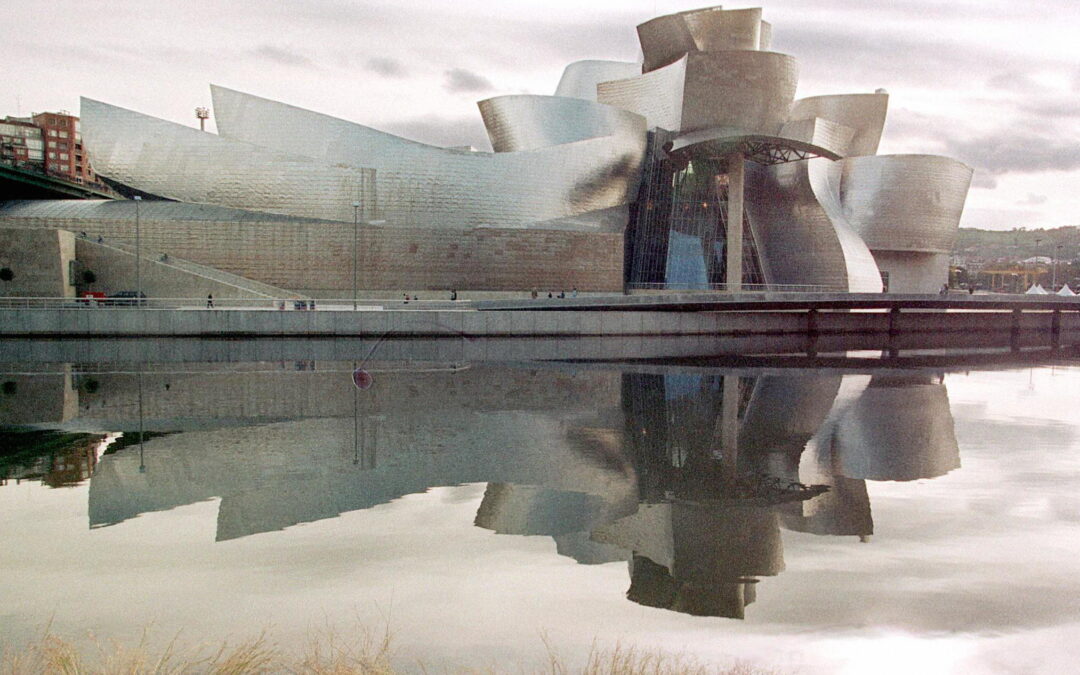 Frank Gehry, whose designs defied gravity and convention, dies at 96