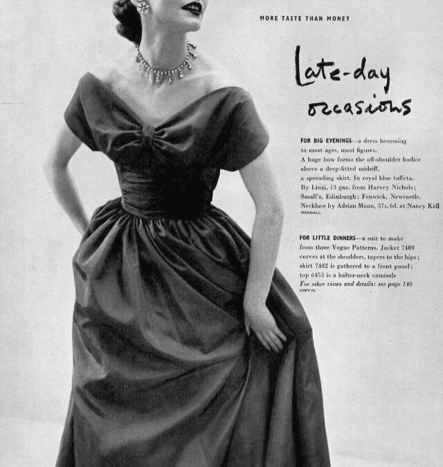 Glamorous Portraits of Fashion Model Margaret Phillips in the 1950s