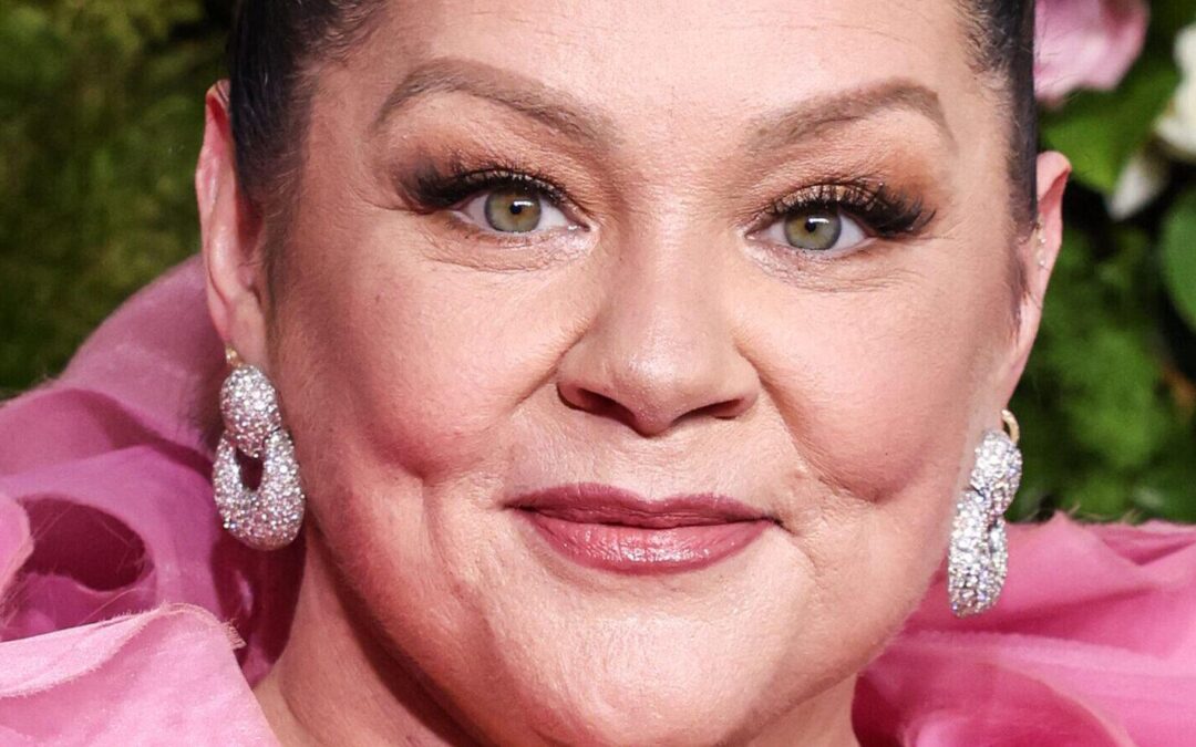 Melissa McCarthy Shocks Fans With Dramatic Weight Loss Reveal On ‘SNL’